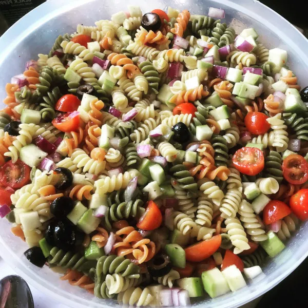 przepisy Rainbow Pasta Salad II