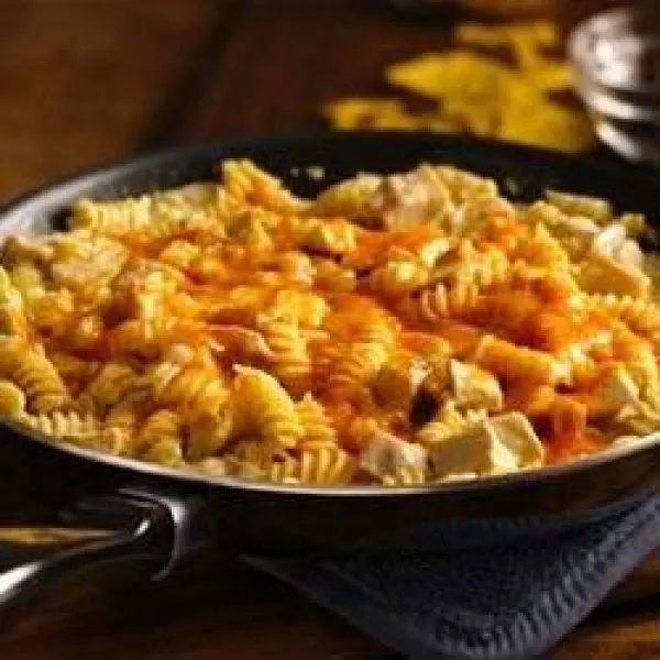 Przepis Southwest Chicken & Cheesy Skillet