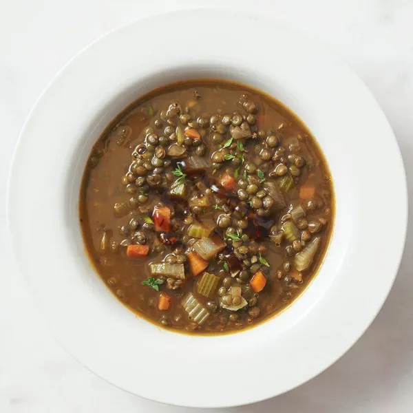 receta Soupe de lentilles à la vinaigrette à l'ail